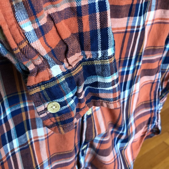 Lucky Brand- California Fit Button Down - Picture 4 of 8